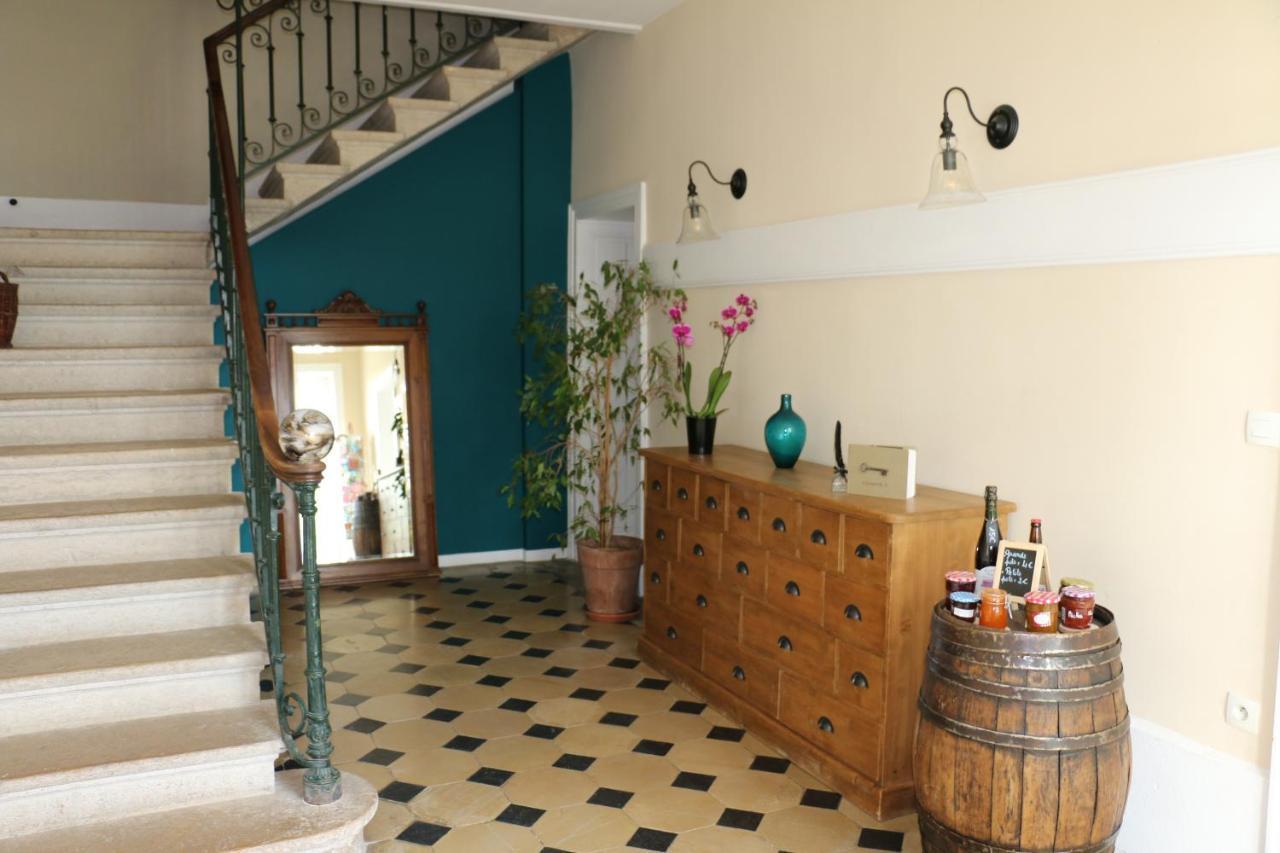 Chambres et table L' échappée Bouvesse-Quirieu Exterior foto